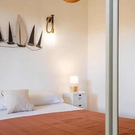 Near The - Large Garden And Comfort Apartment *