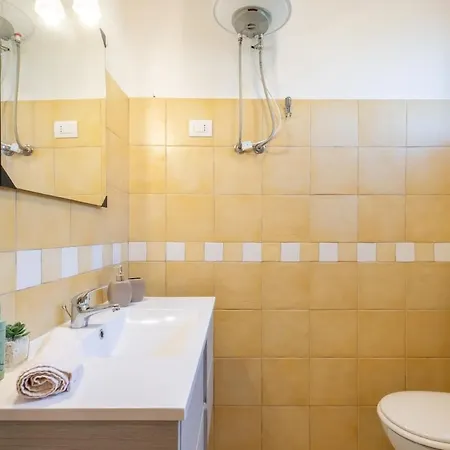 Apartment Near The - Large Garden And Comfort